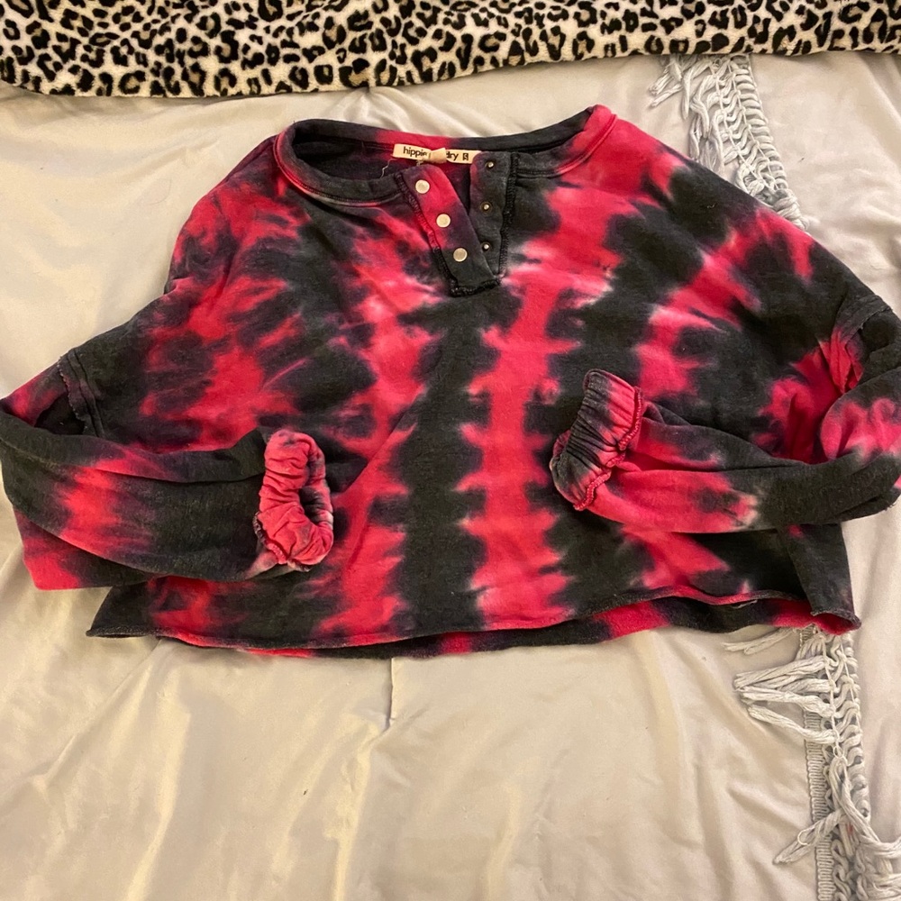 Cropped tie dye long sleeve